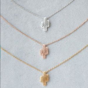 NWT Silver colored cactus necklace